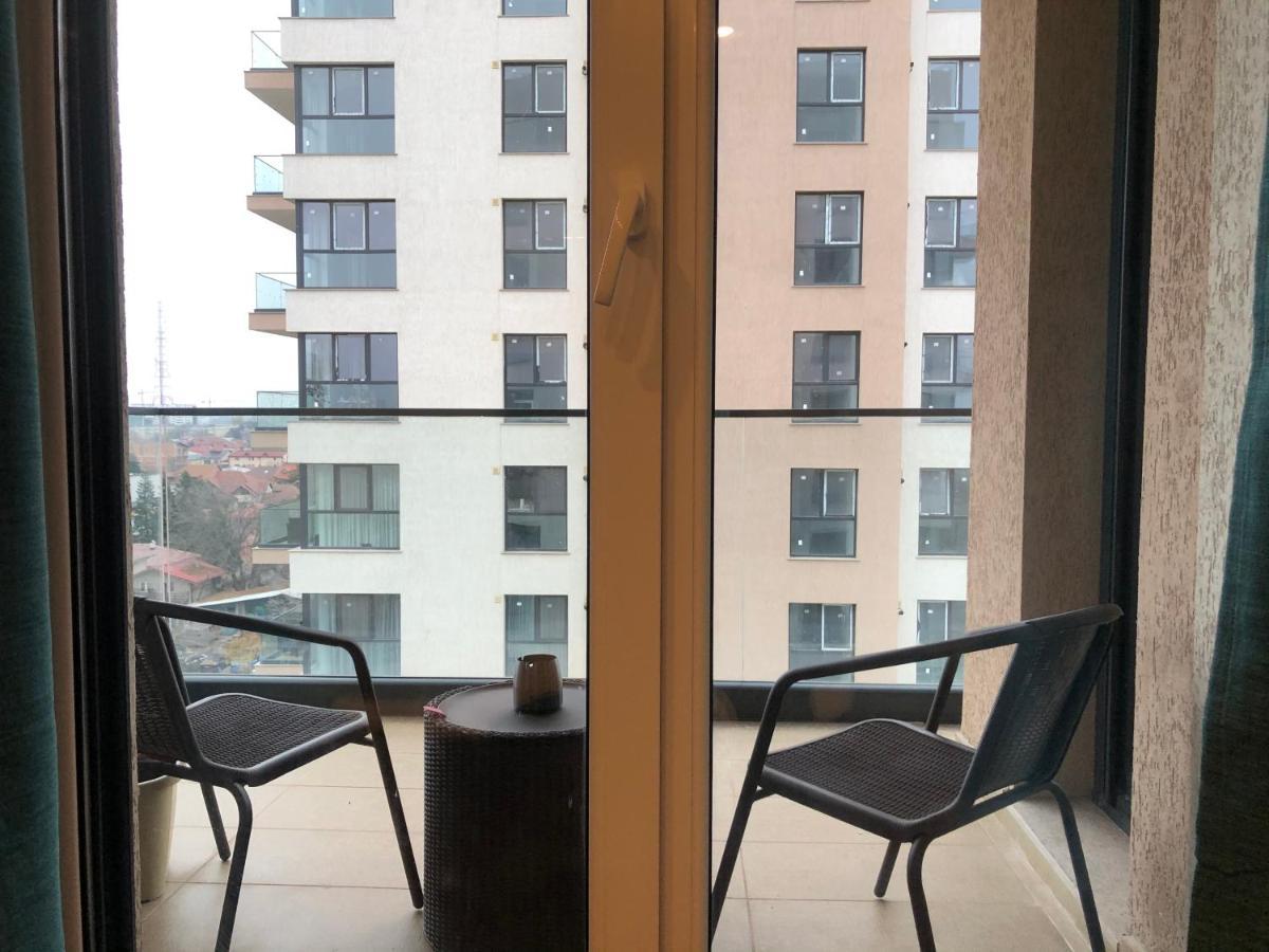 Fancy Westpark 2 Residence Lakeview W7 Bükreş Dış mekan fotoğraf