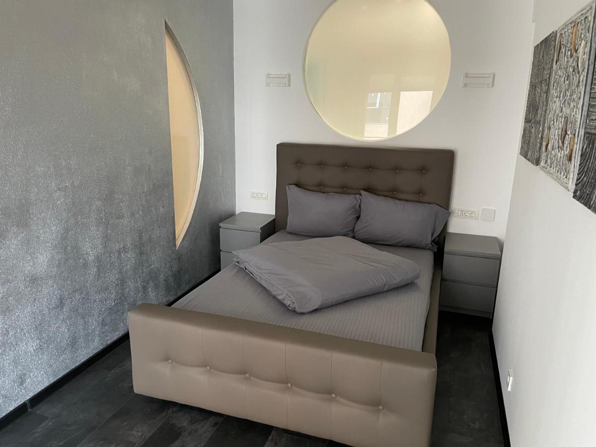 Fancy Westpark 2 Residence Lakeview W7 Bükreş Dış mekan fotoğraf