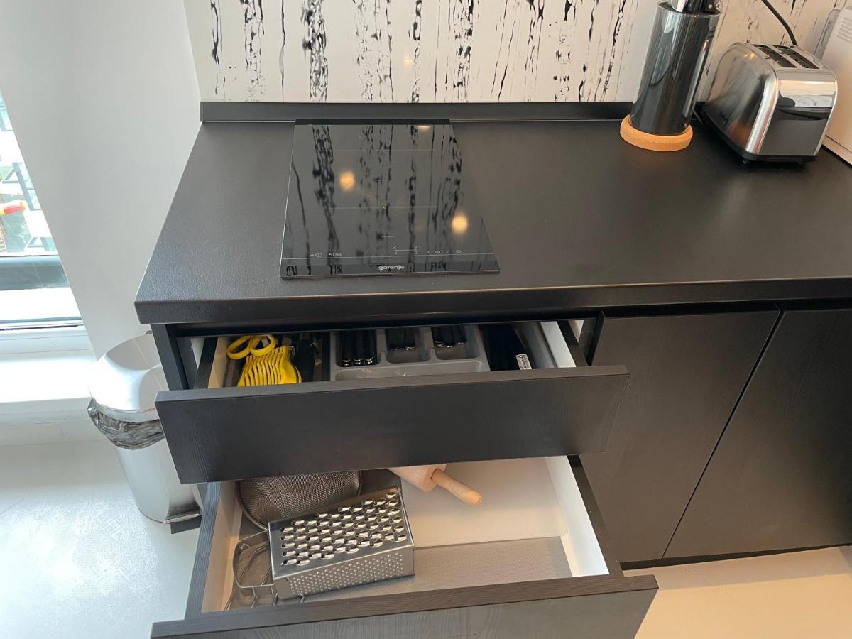Fancy Westpark 2 Residence Lakeview W7 Bükreş Dış mekan fotoğraf