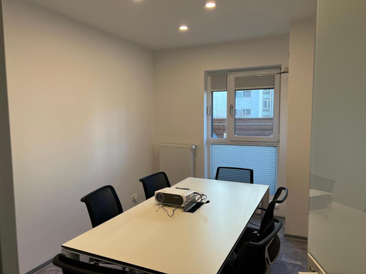 Fancy Westpark 2 Residence Lakeview W7 Bükreş Dış mekan fotoğraf