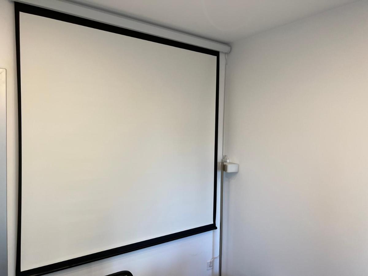 Fancy Westpark 2 Residence Lakeview W7 Bükreş Dış mekan fotoğraf